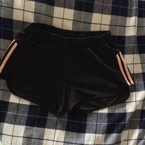 🍍 Adidas black with pink stripes shorts🍍